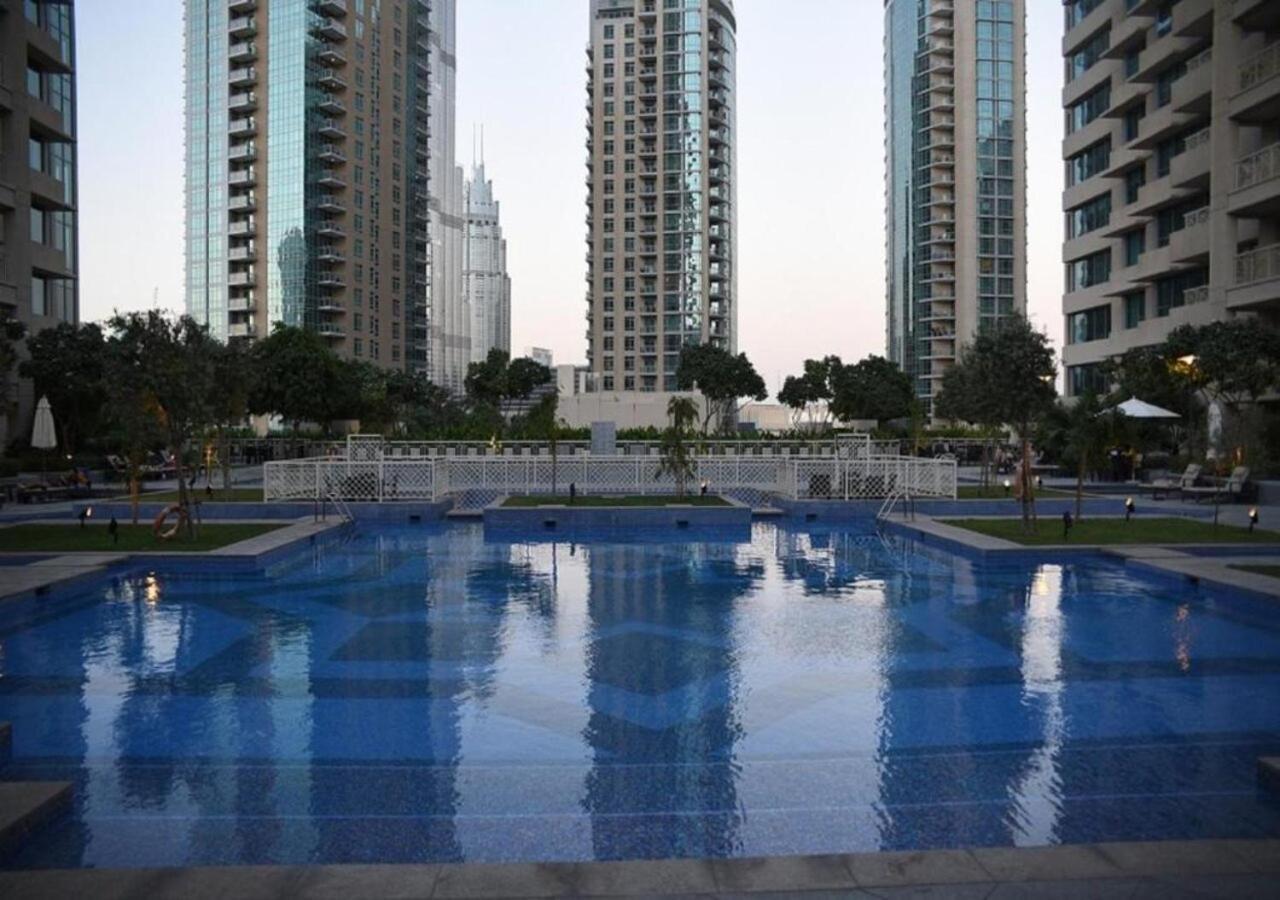 Nasma Luxury Stays - Fancy Apartment With Balcony Near Burj Khalifa Dubai Exterior foto